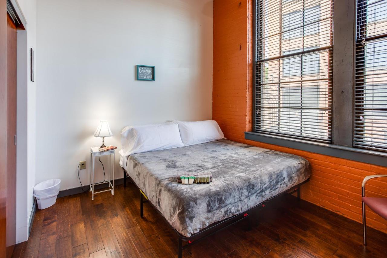 Ferienwohnung Ny Style Centric Loft With King Bed By Park Ave Rochester Exterior foto