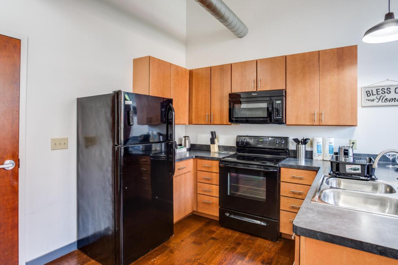 Ferienwohnung Ny Style Centric Loft With King Bed By Park Ave Rochester Exterior foto