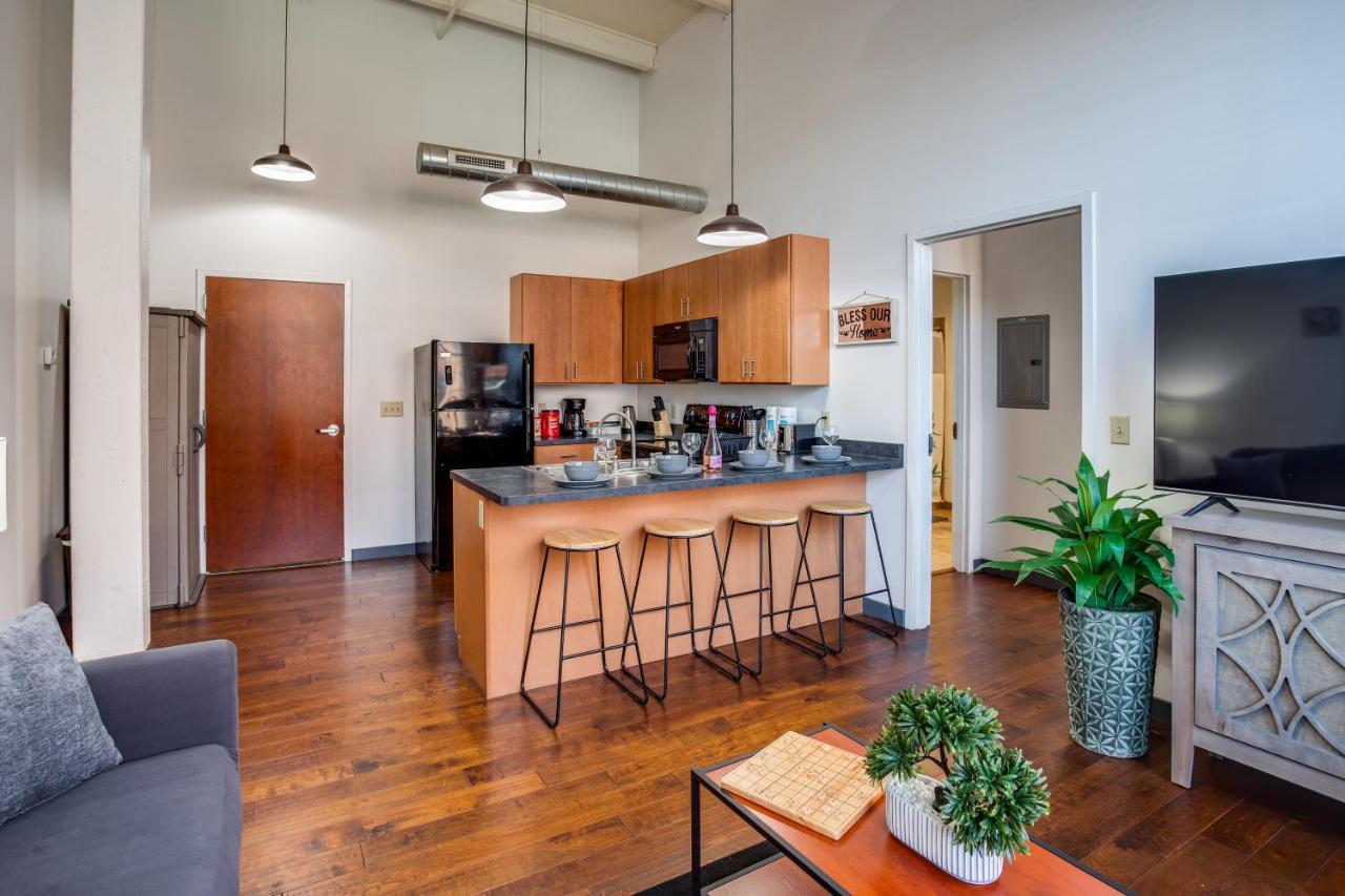 Ferienwohnung Ny Style Centric Loft With King Bed By Park Ave Rochester Exterior foto