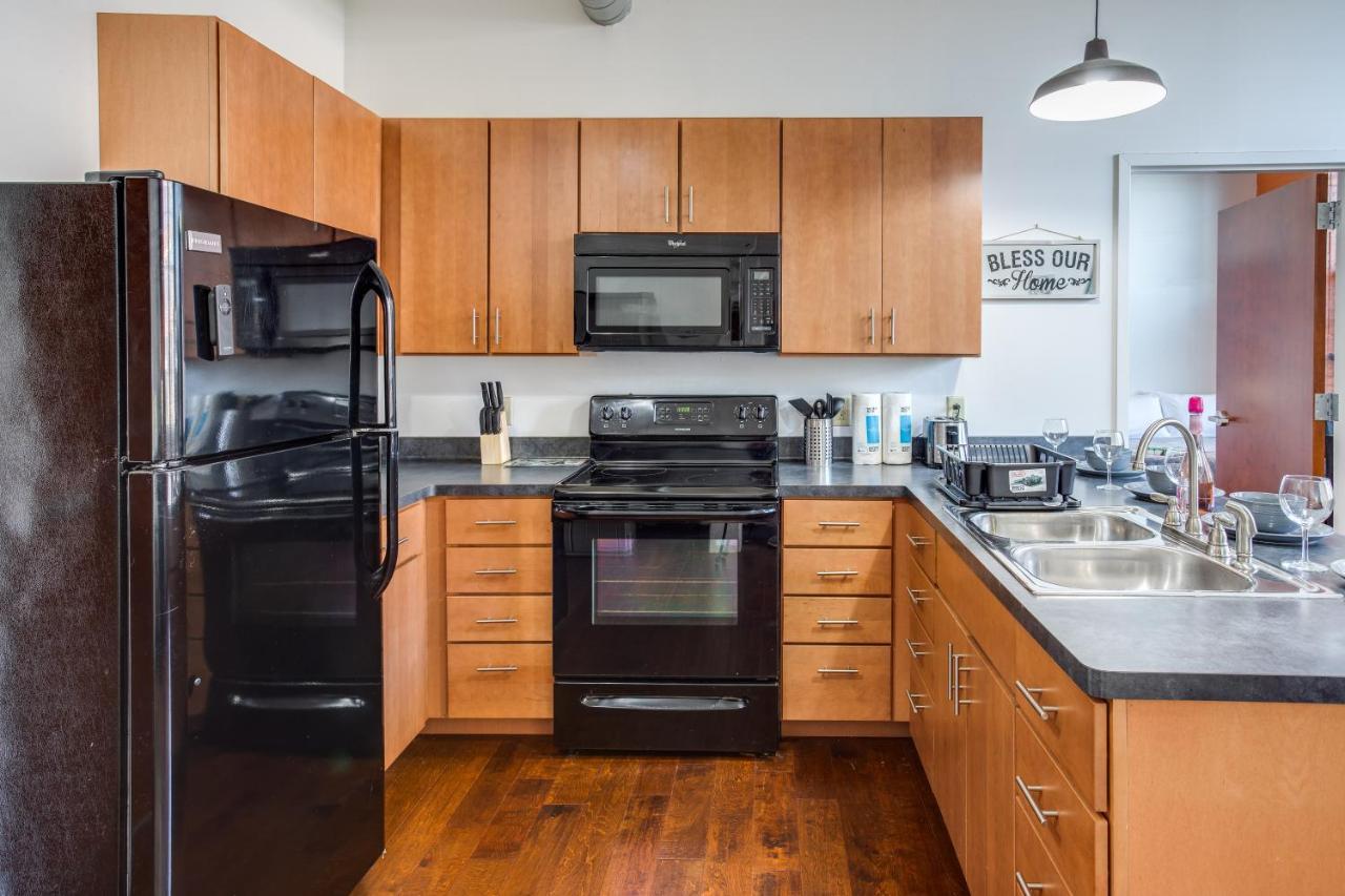 Ferienwohnung Ny Style Centric Loft With King Bed By Park Ave Rochester Exterior foto